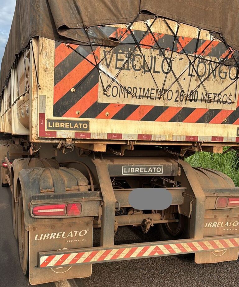 PM Rodoviária prende caminhoneiro embriagado durante fiscalização em Comendador Gomes (MG)