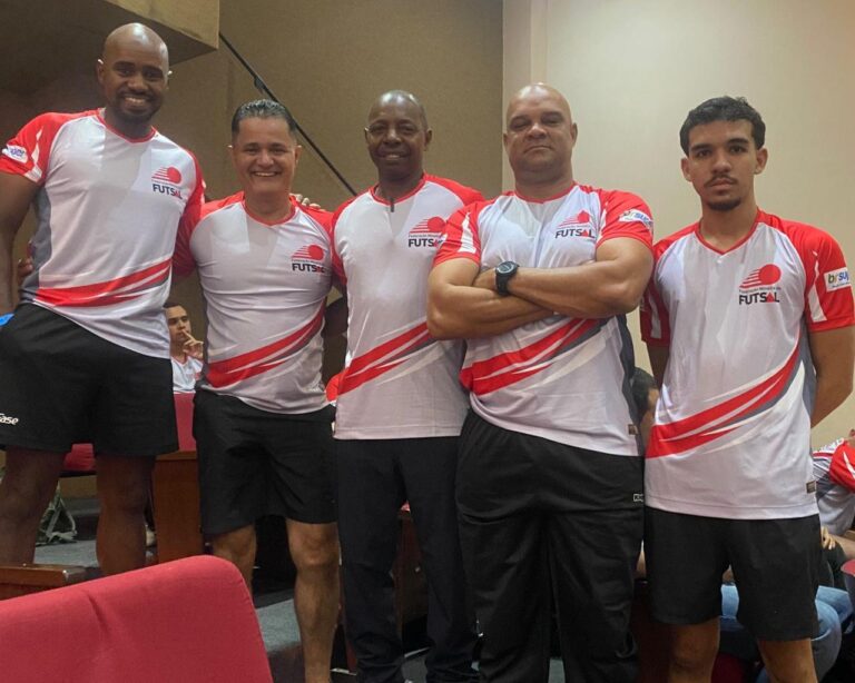 Árbitros de Ituiutaba participam do 1º encontro estadual da Federação Mineira de Futsal