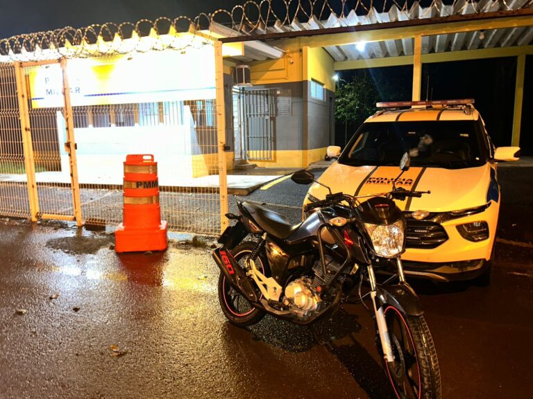 PM rodoviária apreende motocicleta clonada na MGC-452 em Tupaciguara