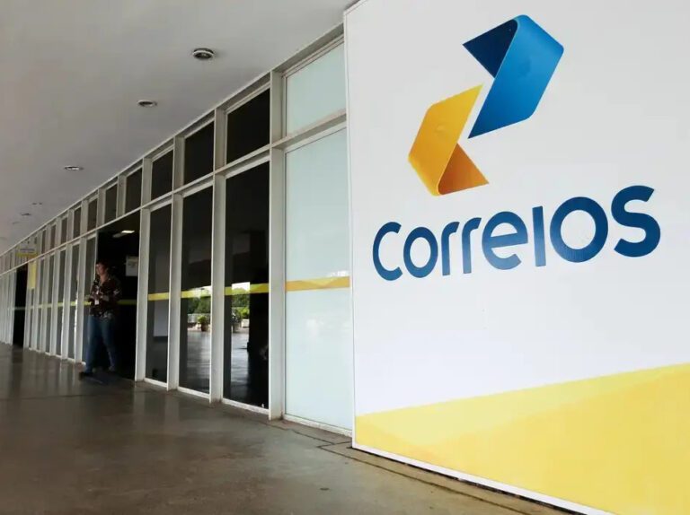 Conselho Monetário Nacional autoriza novo empréstimo de 8 bilhões de reais para os Correios