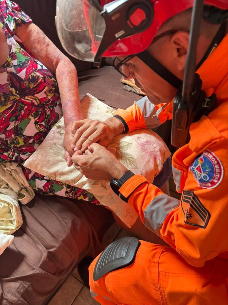 Duas ocorrências de anéis presos envolvendo vítimas com chikungunya em Ituiutaba
