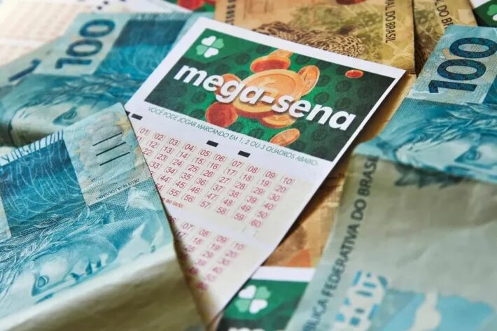 Mega-Sena sorteia prêmio acumulado de R$ 105 milhões nesta terça-feira (17)