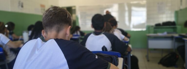 Minas abre inscrições para programa de jovem aprendiz com carteira assinada voltado a estudantes da rede pública estadual