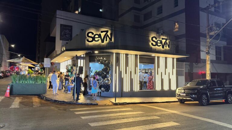 Shop Sev7n realiza super promoção de Iphones com preços abaixo do mercado em Ituiutaba