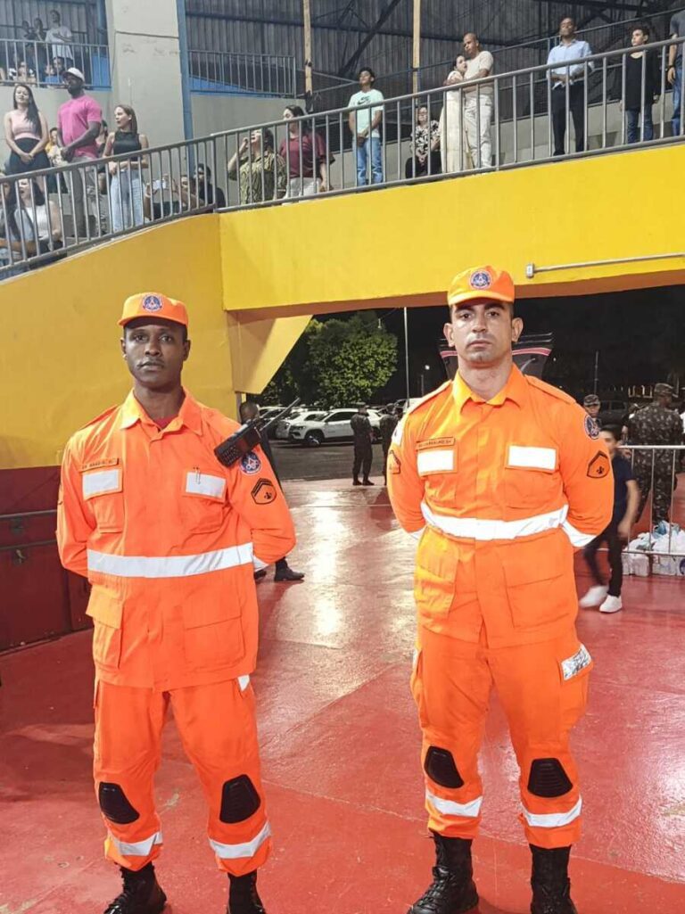 Bombeiros atuam de forma preventiva durante evento musical religioso em Ituiutaba
