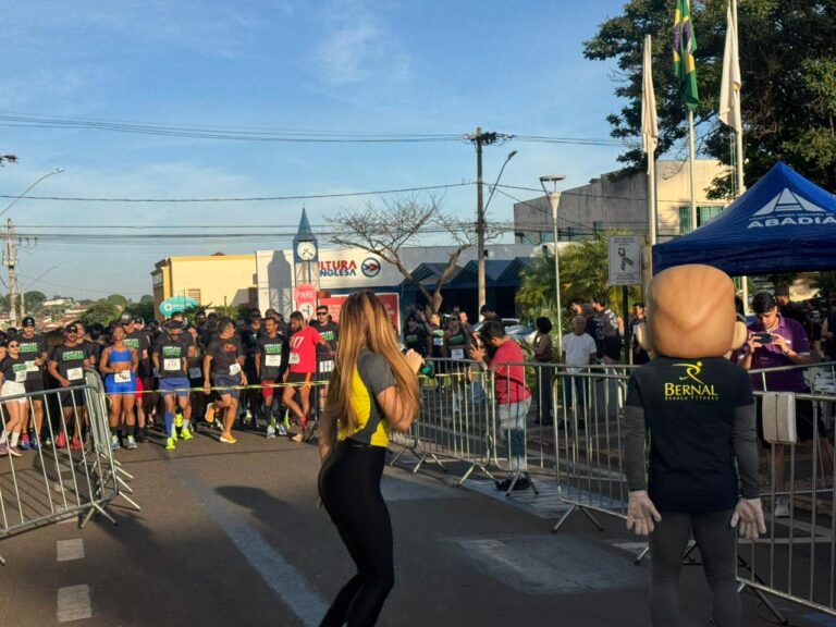 4ª edição da Corre FENESC reúne mais de 600 participantes em Ituiutaba