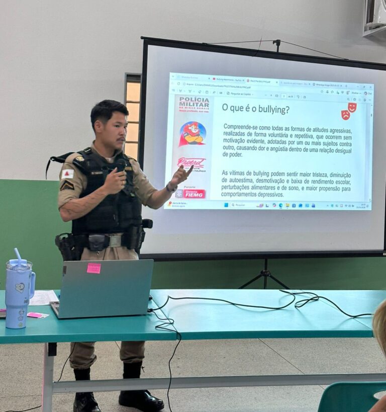 PM promove palestra sobre bullying para pais em Cachoeira Dourada
