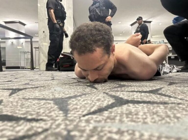 Suspeito de ataque a tiros em jantar com Trump será levado à Justiça nesta segunda (27)