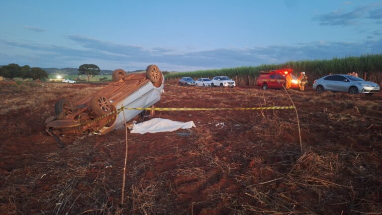 Jovem de 26 anos morre em grave acidente na MGC-452 em Araporã