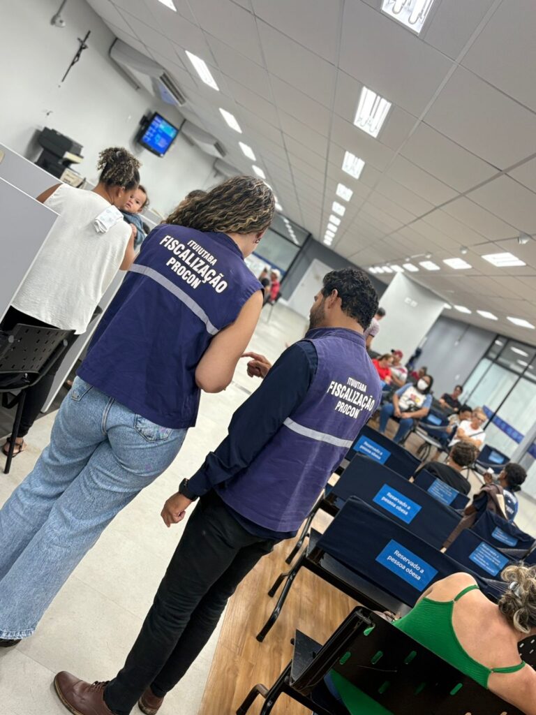 Procon autua banco por descumprir tempo máximo de espera em Ituiutaba