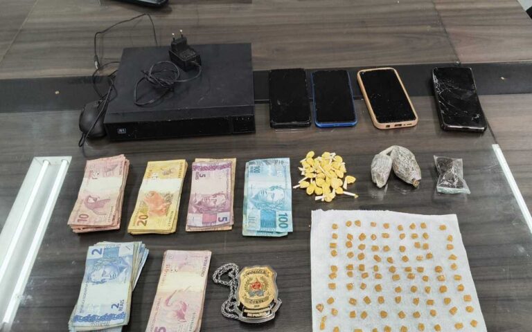 PCMG prende dois foragidos da justiça e cinco suspeitos de tráfico durante operação em Uberlândia