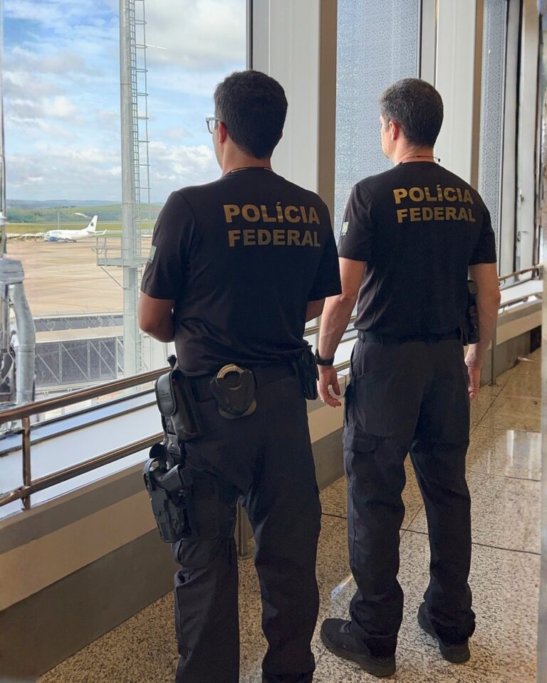 Foragido acusado de homicídio é extraditado de Portugal e preso pela PF em MG
