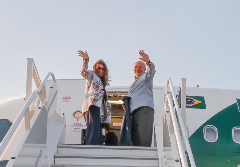 Gastos com viagens no governo Lula superam R$ 7,3 bilhões em três anos