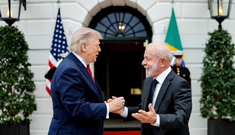 Reunião na Casa Branca com Lula sobre tarifas e comércio “transcorreu muito bem”, segundo Trump