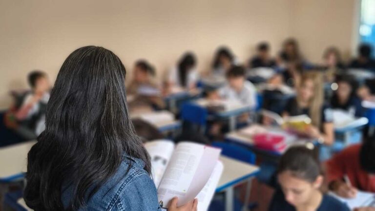 Histórico escolar da rede estadual passa a contar com autenticação digital via gov.br  