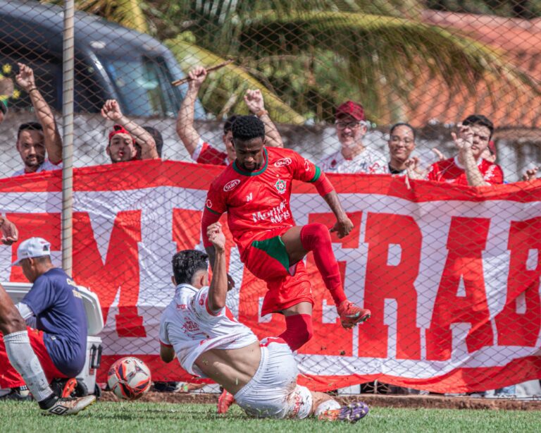 Boa vence Uberaba por 2 a 0 no Coleto de Paula, em Ituiutaba