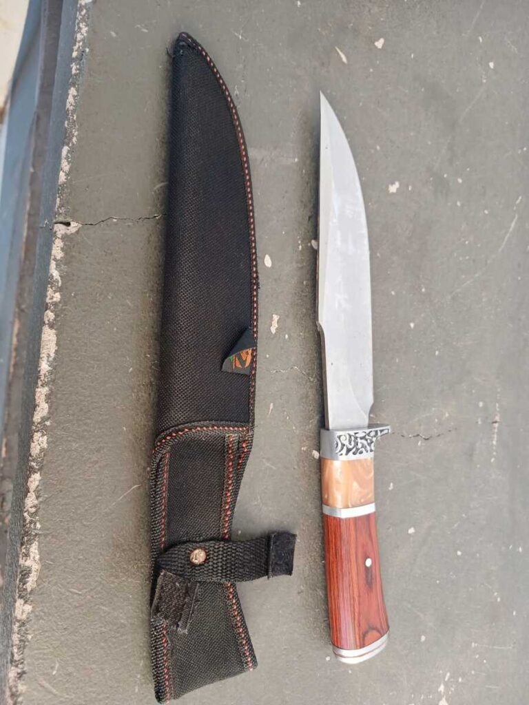 PM intercepta homem com faca durante patrulhamento em Ituiutaba