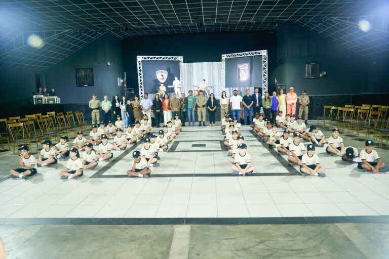 54º BPM forma 48 jovens na 13ª turma do Projeto Patrulheiros Mirim em Ituiutaba