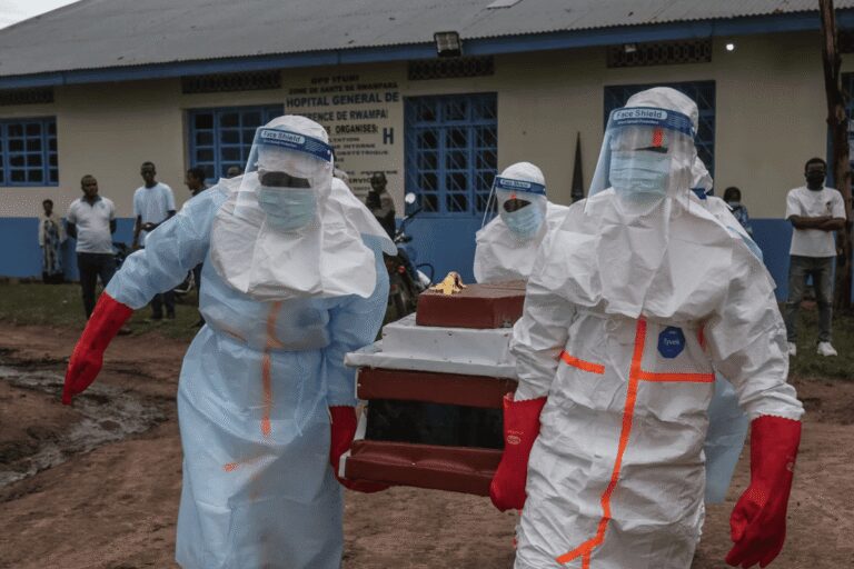 Surto de ebola já causa 600 mortes e aumenta o alerta na República Democrática do Congo