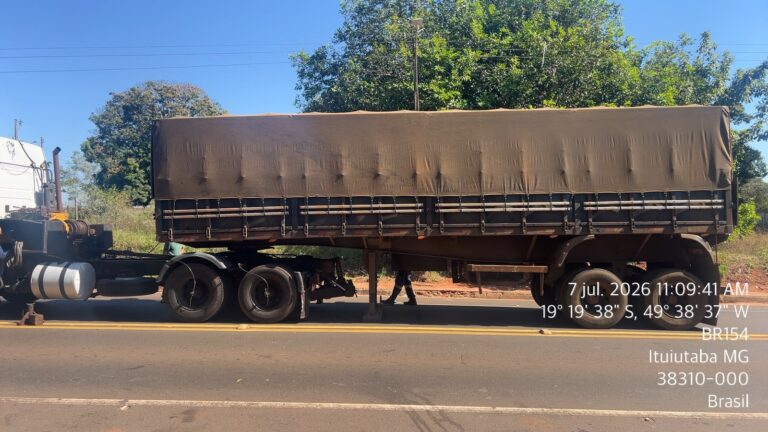 PM Rodoviária autua motorista por ocultar placa para burlar radares na MGC 154, em Ituiutaba