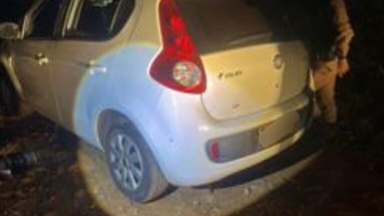 Fuga em alta velocidade termina com disparos contra veículo e prisão de homem 34 anos em Ituiutaba
