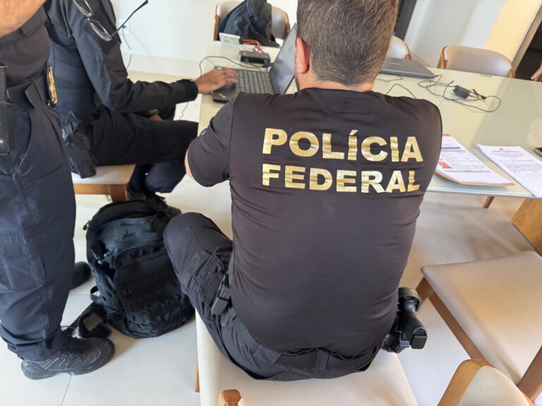PF faz operação de combate ao abuso sexual infantojuvenil na internet em MG
